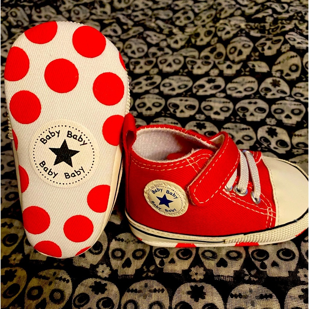 New born first walkers star high top canvas denim unisex infant sneaker.